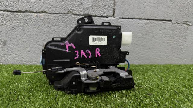 Замок задньої дверї, правої 7L0839016E VAG