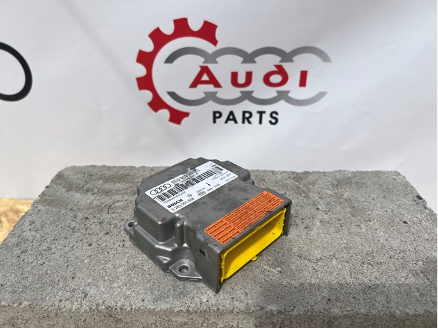Блок управління airbag 8E0959655G VAG