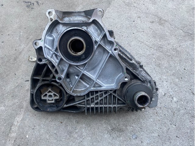 Міжосьовий диференціал 7505376 BMW