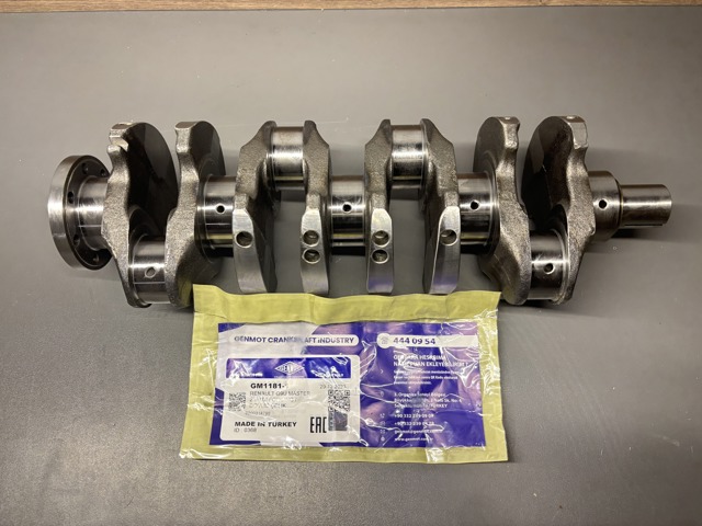 Колінвал двигуна GM11811 GENMOT