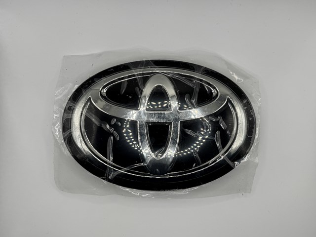 Фірмовий значок решітки радіатора 5314133130 TOYOTA