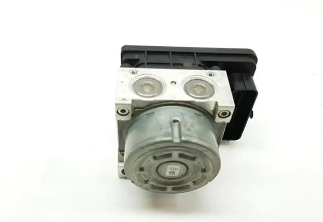 KAY1437A0A Mazda