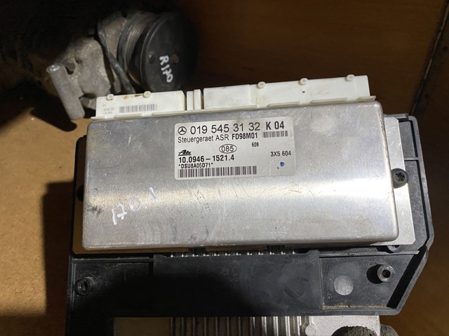 Модуль керування (ЕБУ) ASR 0195453132 MERCEDES