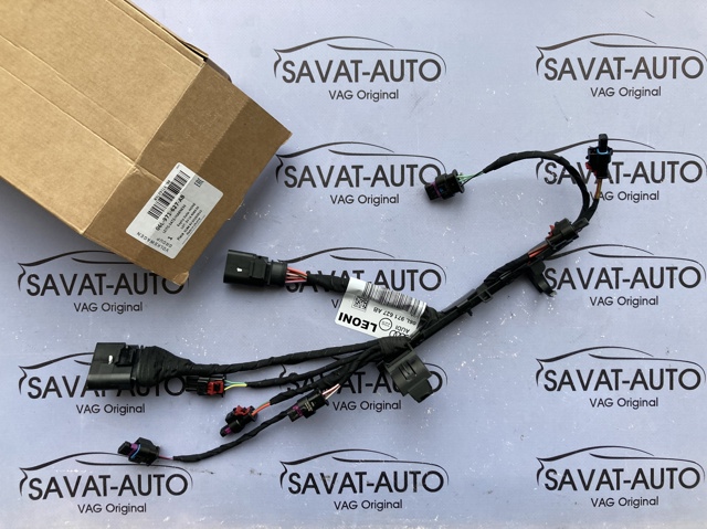 Роз'єм (фішка) паливної форсунки 06L971627AB VAG