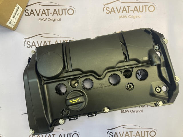 Кришка клапанів 11127646552 BMW
