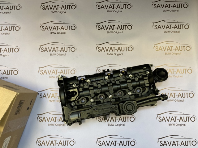 Кришка клапанів 11128581798 BMW