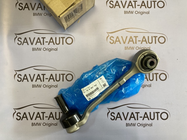 Правий важіль передній нижній підвіски 31108067432 BMW