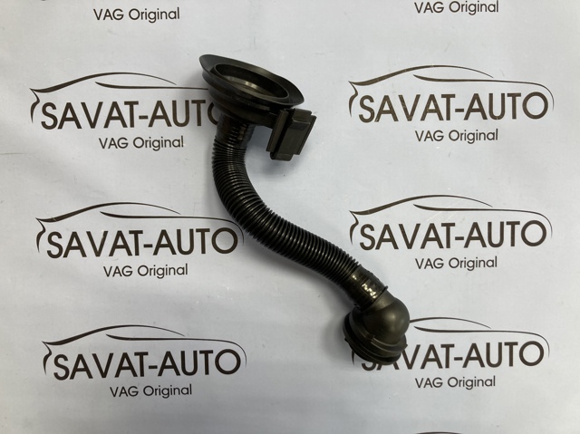 Горловина маслозаливна 4M0115301Q VAG