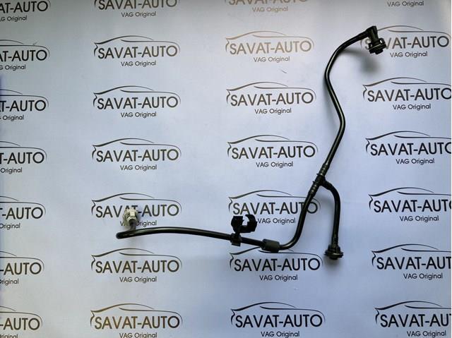 Шланг розширювального бачка, верхній 4M0121081AJ VAG