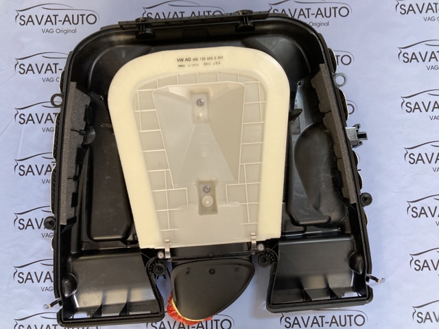 Коробка фільтра 4M0133835G VAG