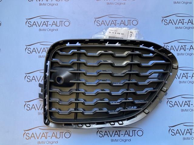 Решітка переднього бампера, ліва 51118056941 BMW