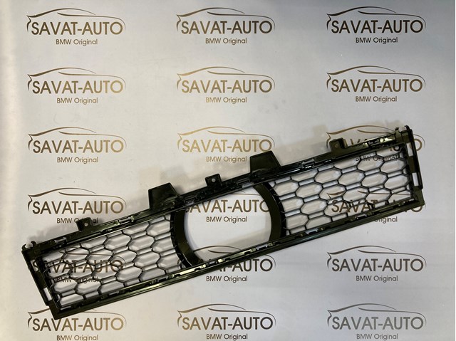 Решітка переднього бампера, центральна 51118069211 BMW