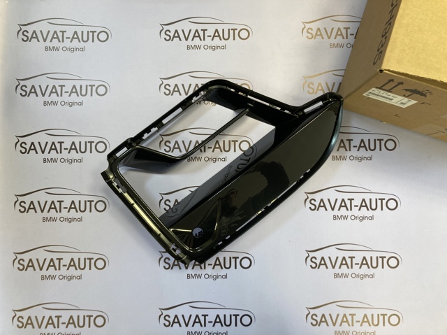 Решітка переднього бампера, ліва 51118746627 BMW