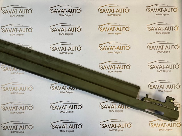 Накладка зовнішня (молдинг) порога, правий 51127488232 BMW