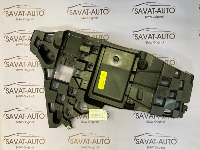Кронштейн бампера заднього, зовнішній лівий 51128069247 BMW