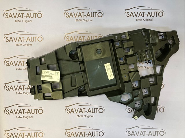Кронштейн бампера заднього, зовнішній правий 51128069248 BMW