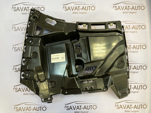 Кронштейн бампера заднього, правий 51128737050 BMW