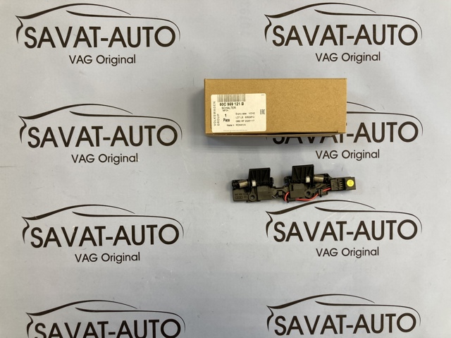 Датчик відкриття кришки багажника/задніх дверей (ляди) 80C959121B VAG