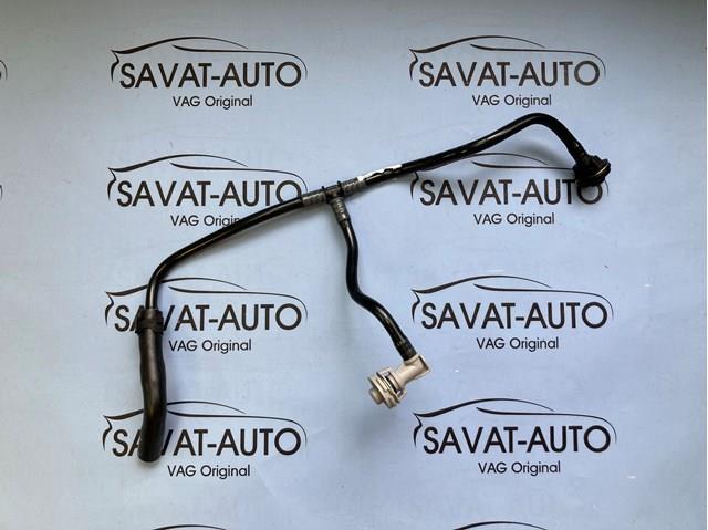 Шланг розширювального бачка, верхній 8W0121081AN VAG