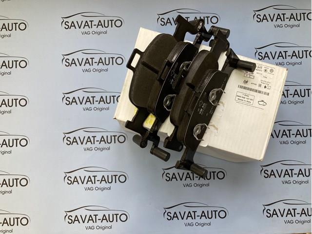 Колодки передні 8W0698151BC VAG