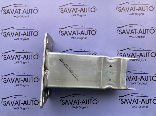 Кронштейн підсилювача переднього бампера 8W0807133A VAG