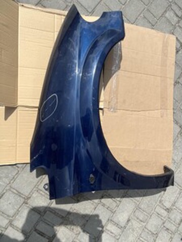 Переднє праве крило 5018444AA CHRYSLER