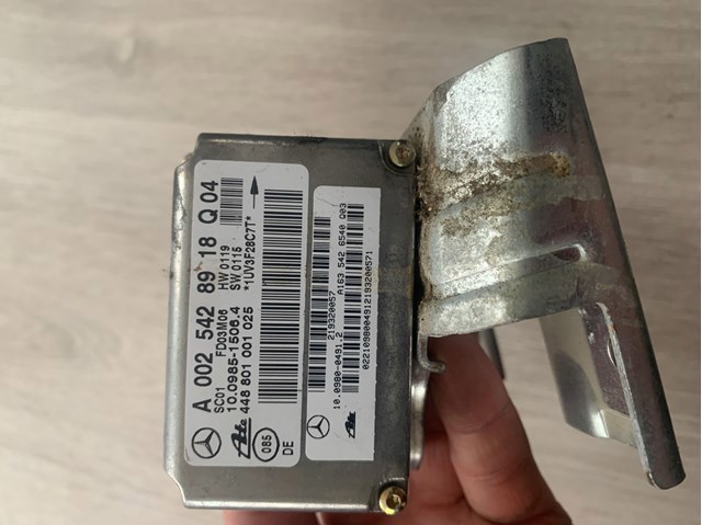 Датчик поперечного прискорення (ESP) A0025428918 MERCEDES