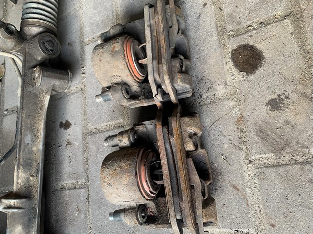Супорт тормзной A1634200083 MERCEDES