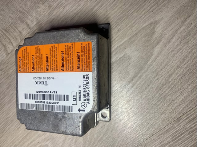 Модуль-процесор керування подушки безпеки A1635422918 MERCEDES