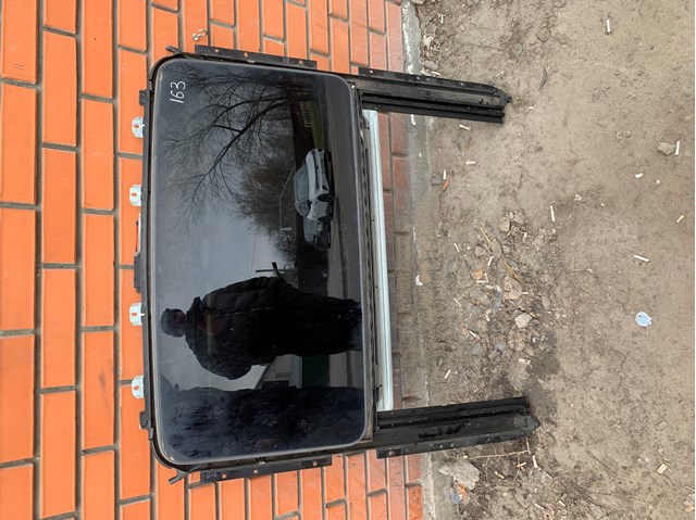 Скло даху A1637801021 MERCEDES