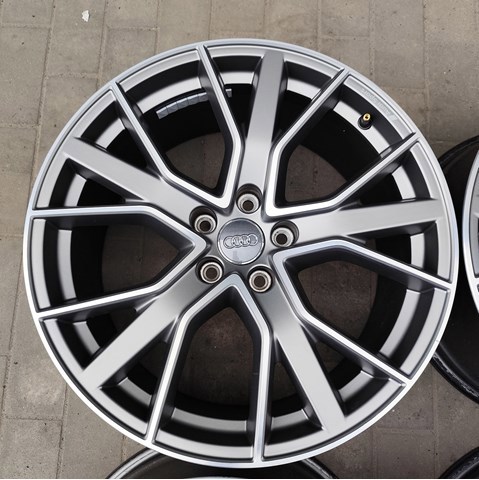 Диски колісні литі (легкосплавні, титанові) 8W0601025DH VAG