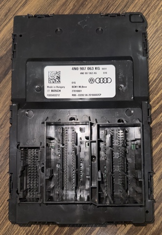 Блок керування сигналами SAM 4N0907063KG VAG