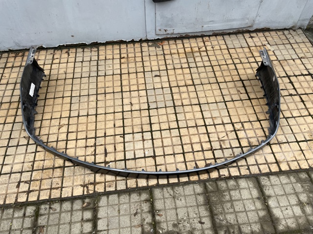 Бампер задній 4M0807067FGRU VAG