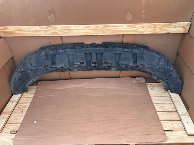 Кенгурятник 4M8807611A VAG