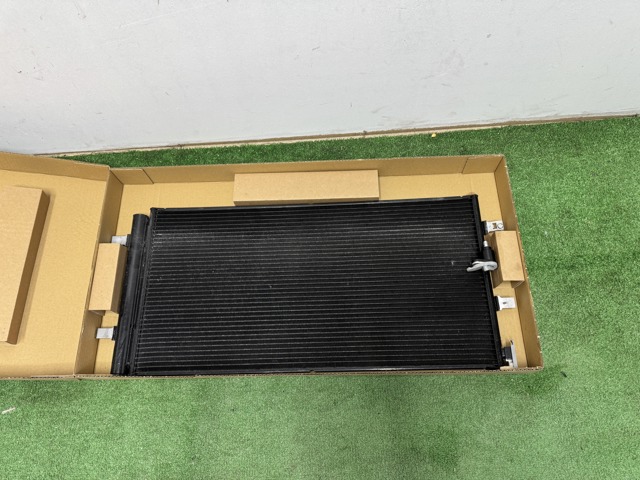 Конденсатор 8T0260403F VAG