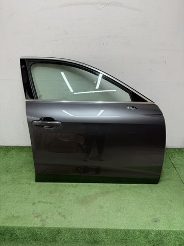 Дверка передня права 8W0831052C VAG
