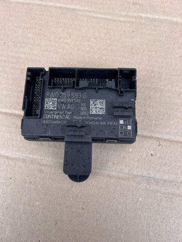 Блок комфорту передніх дверей 8W0959593G VAG