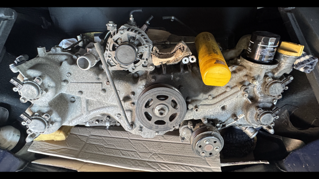 Мотор в зборі 10100CD910 SUBARU