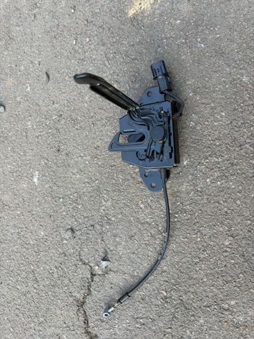 Замок кришки капота 81130CV900 HYUNDAI