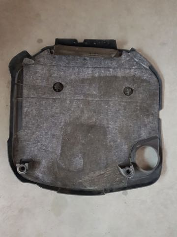 Кришка двигуна декоративна 11148513452 BMW