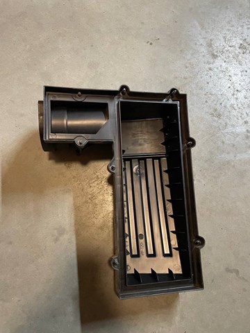 Корпус повітряного фільтра 3C0129607AB VAG