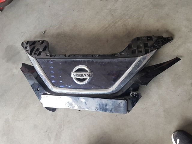Облицювання радіатора 620725SK0D NISSAN