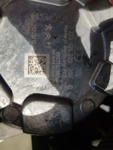 Помпа водяна, (насос) охолодження, додатковий електричний 9827567880 PEUGEOT