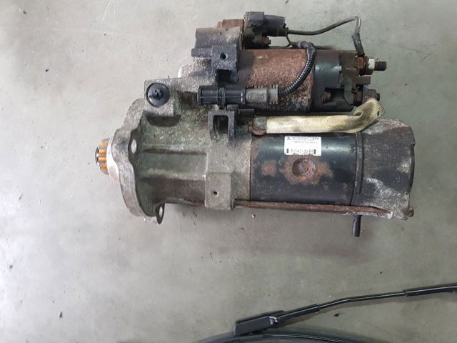 Стартер M009T83071 MITSUBISHI