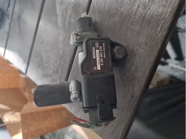 Датчик тиску повітря 0281002576 KAMAZ
