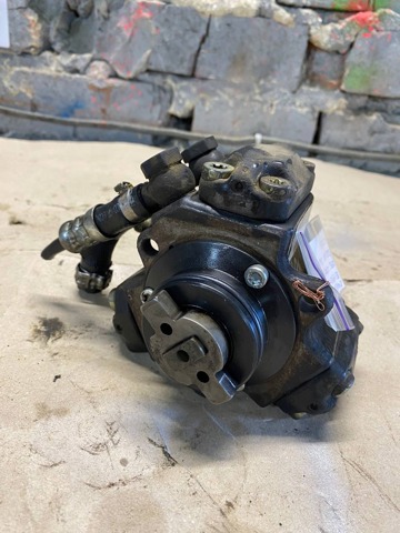 Насос паливний високого тиску (ПНВТ) - DIESEL 0445010138 OPEL