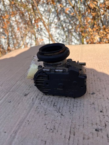 Заслінка повітряна 220300Q010 TOYOTA