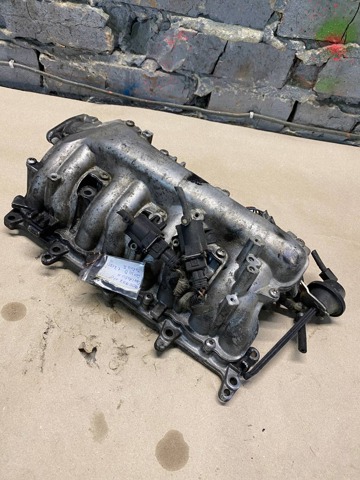 Колектор впускний 700997110 OPEL