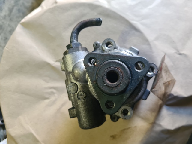 Насос кермового управління 7691900513 BMW