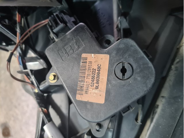 Мотор заслінки печі 7701206538 RENAULT